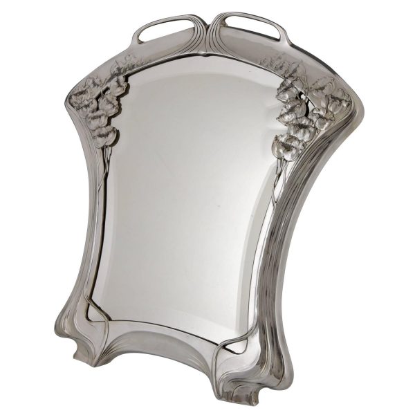 Art Nouveau mirror with beveled glass