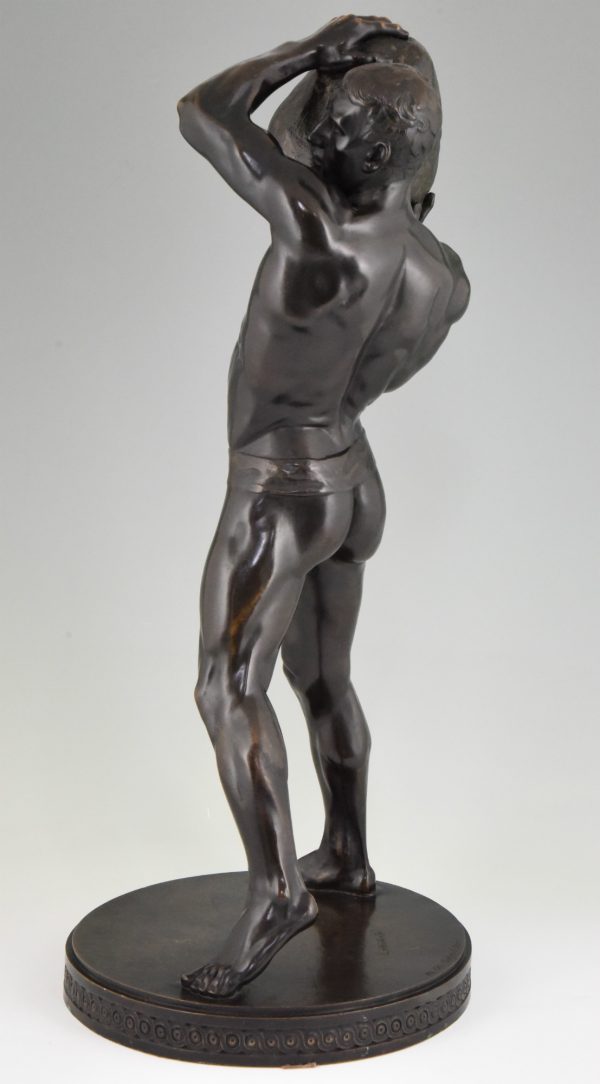 Antike Bronze Figur Männlicher Akt mit Stein