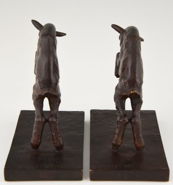 Art Deco bronze lamb bookends.