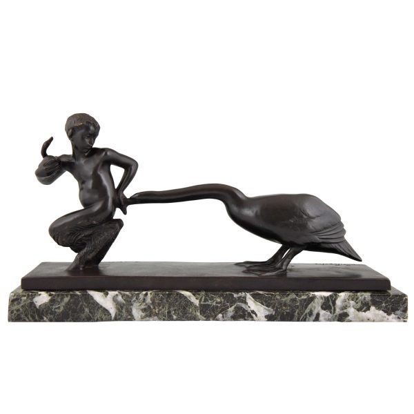 Sculpture Art Deco en bronzen satyre avec oies