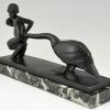 Sculpture Art Deco en bronzen satyre avec oies