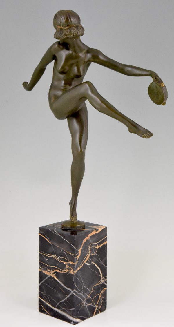 Art Deco bronzen sculptuur danseres, naakt met tamboerijn