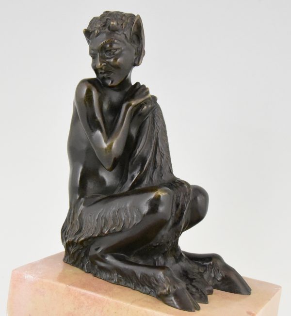 Art Deco bronzen boekensteunen sater faun en nimf