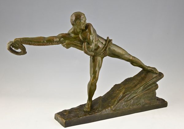 Art Deco sculpture bronze homme tirant une corde