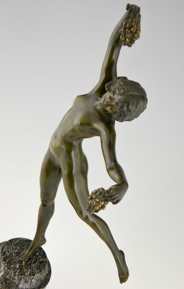 Art Deco bronze sculpture nude with grapes