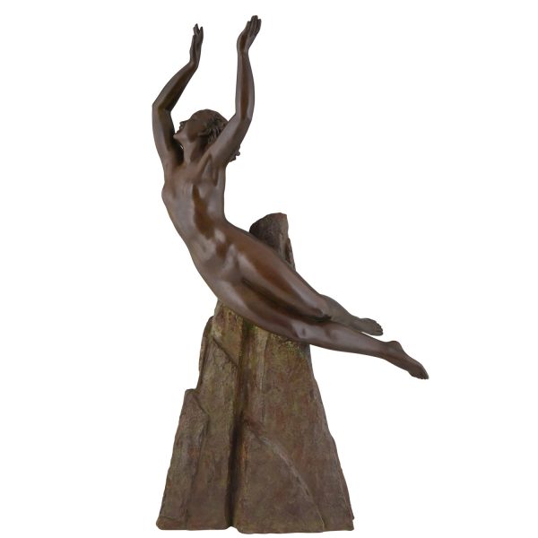 Art Deco bronze sculpture of a nude