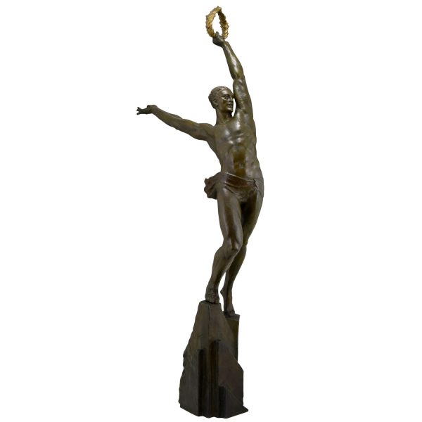 Art Deco bronze sculpture of an athlete The Pinnacle 110 cm / 43″