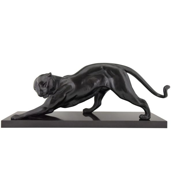 Art Deco sculpture of a panther