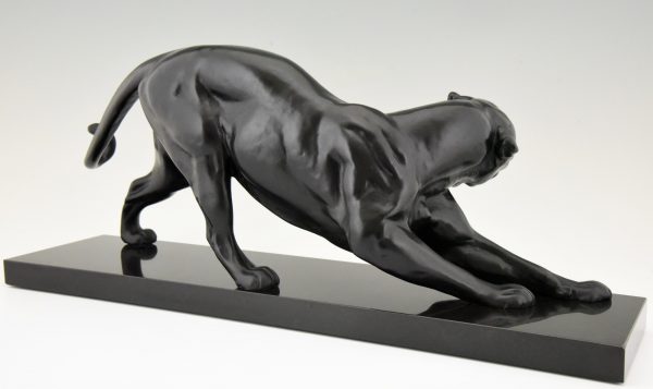 Art Deco sculpture of a panther