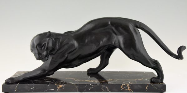 Art Deco sculpture of a panther