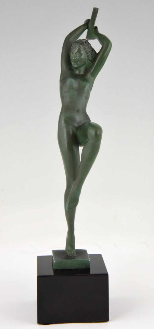 Sculpture Art Deco danseuse nue au tambourin