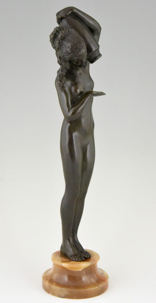 Art Deco sculpture en bronze nu à la cruche