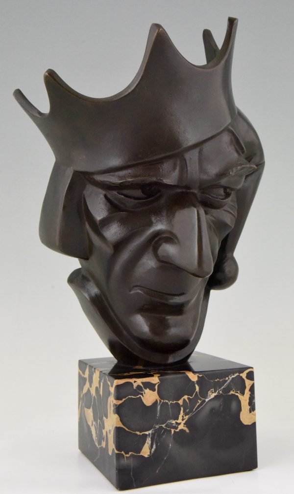 Art Deco bronze sculpture court jester with crown