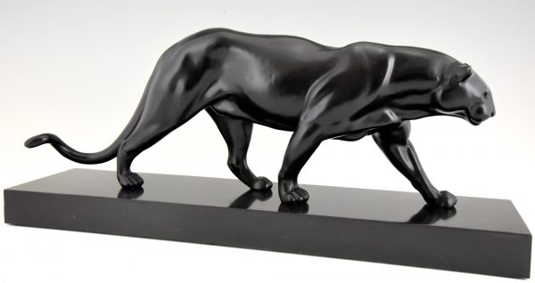 Art Deco sculptuur panter