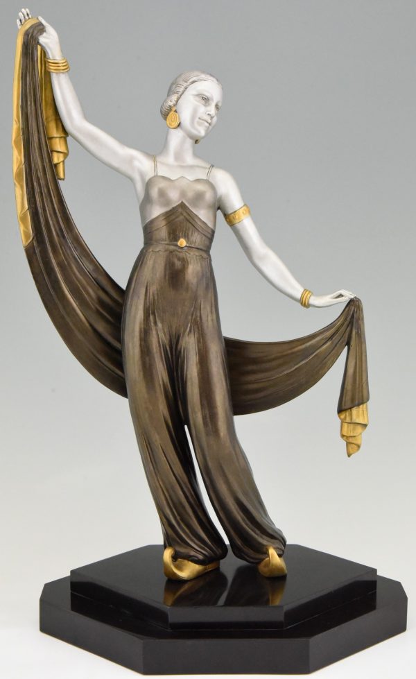 Art Deco Skulptur Orientalische Tänzerin
