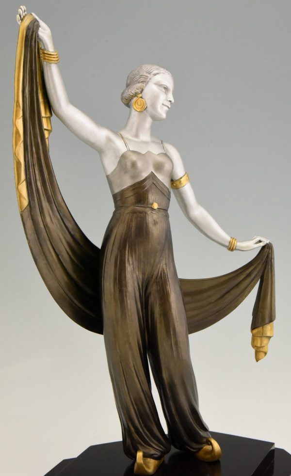 Art Deco Skulptur Orientalische Tänzerin