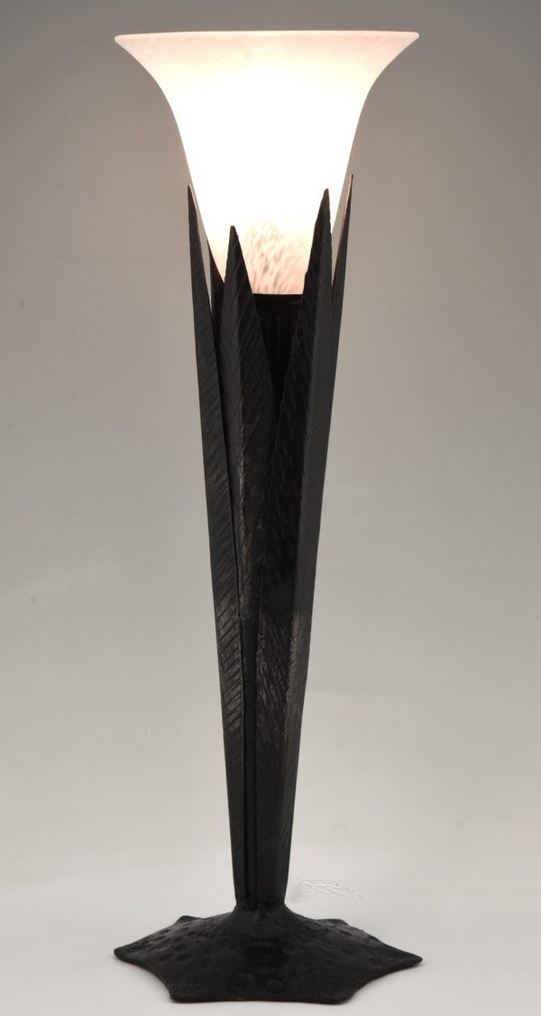 Art Deco pâte de verre glass and iron table lamp tulip