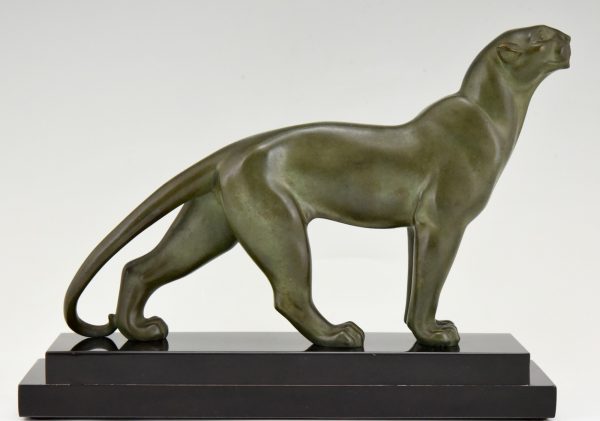 Art Deco sculpture en bronze d’une panthère