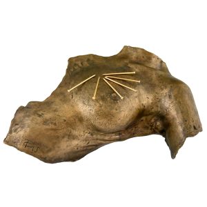 vassilakis-takis-modern-bronze-sculpture-female-torso-magnetic-evidence-1901551-en-max