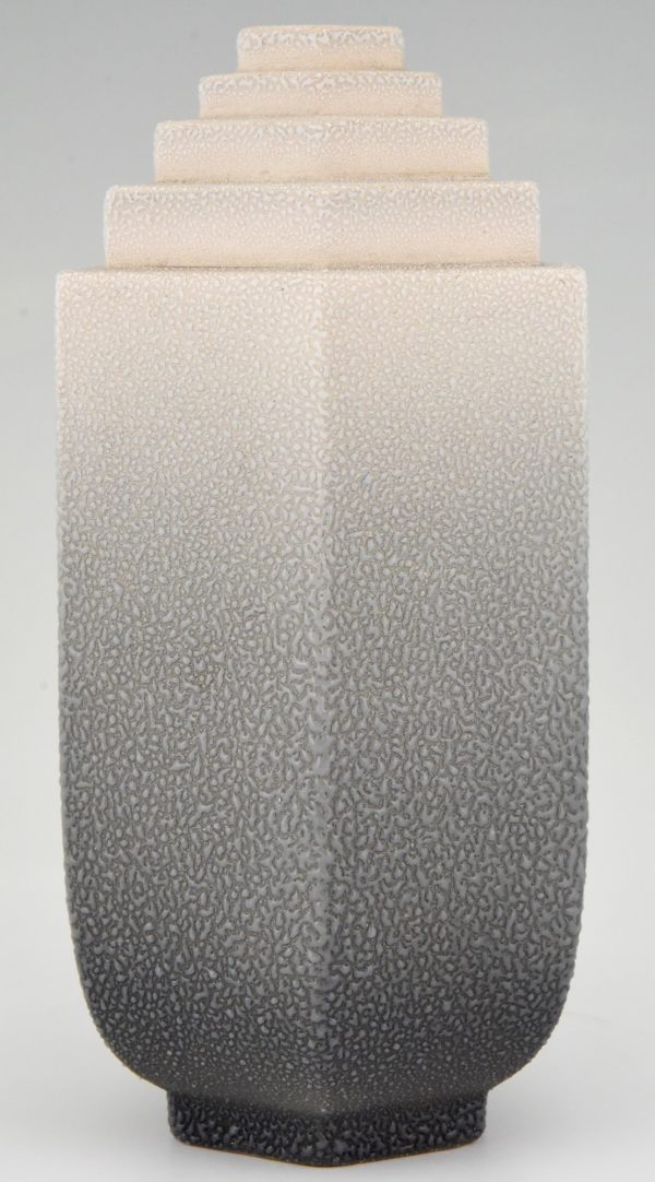 Art Deco vase grey ceramic textured glaze