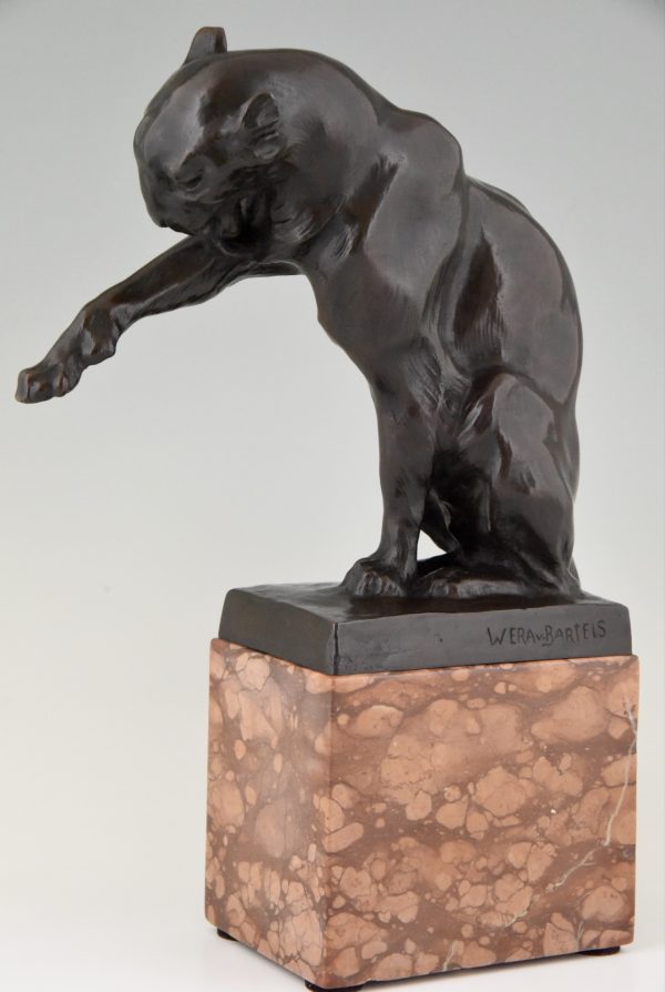 Art Deco bronze sculpture of a sitting panther