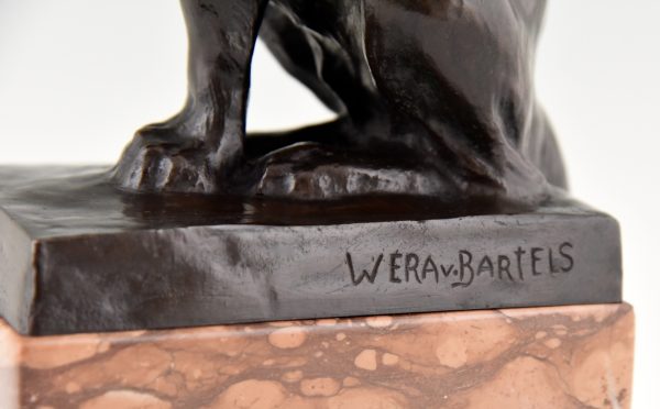 Art Deco bronze sculpture of a sitting panther