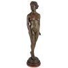 Sculpture en bronze Art Deco femme nude debout.