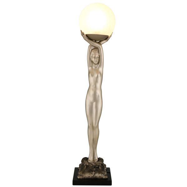 Lampe de style Art Deco femme nue au ballon