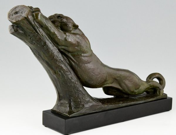 Art Deco bronze sculpture of a panther