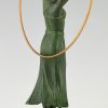 Art Deco sculpture danseuse au cerceau