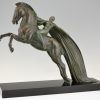 Sculpture Art Deco femme nue au cheval cabrant