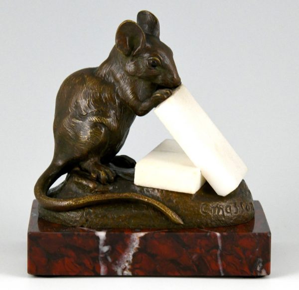 Antiek bronzen sculptuur muis met suiker