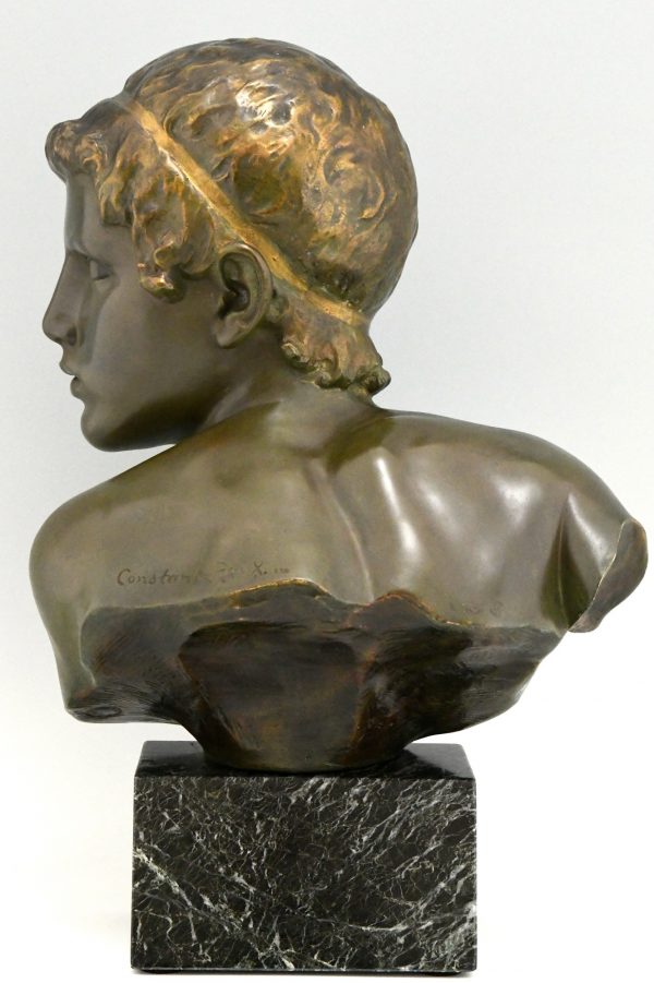 Art Deco bronzen sculptuur jongens buste Achilles 46 cm.