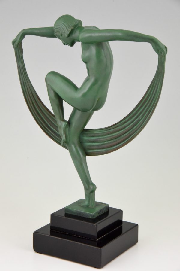 Art Deco sculpture of a scarfdancer