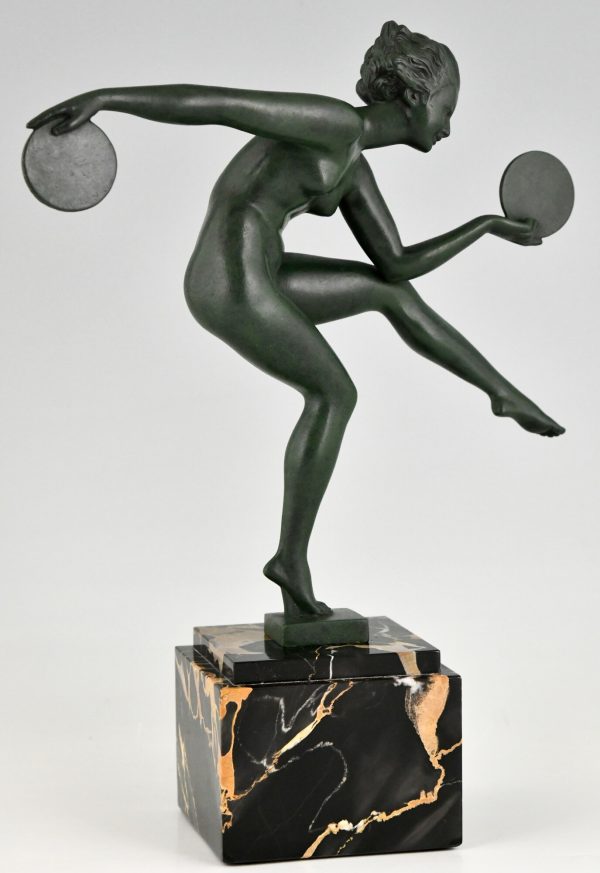 Sculpture Art Déco danseuse nue aux disques