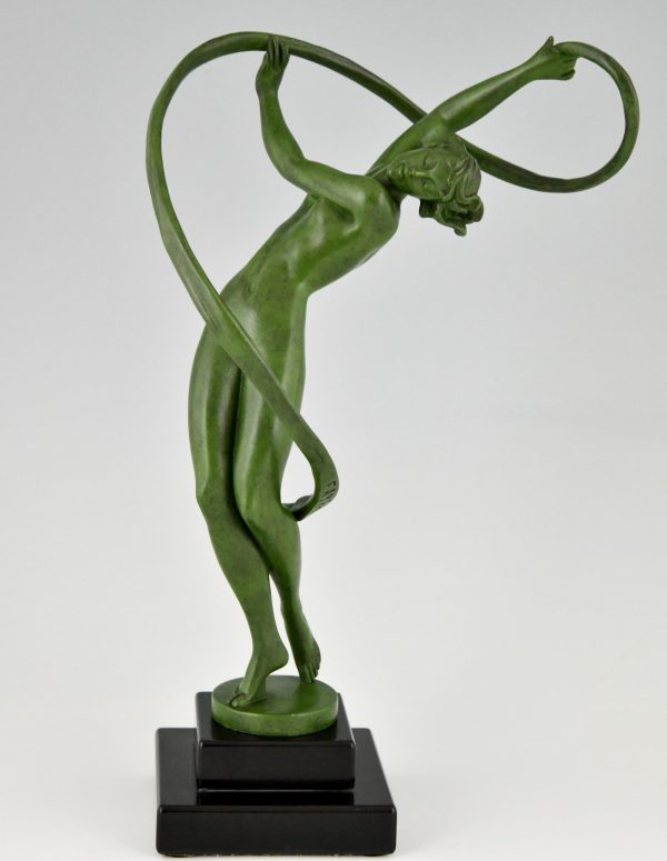 Tourbillon Art Deco sculpture nude dancer with swirling ribbon