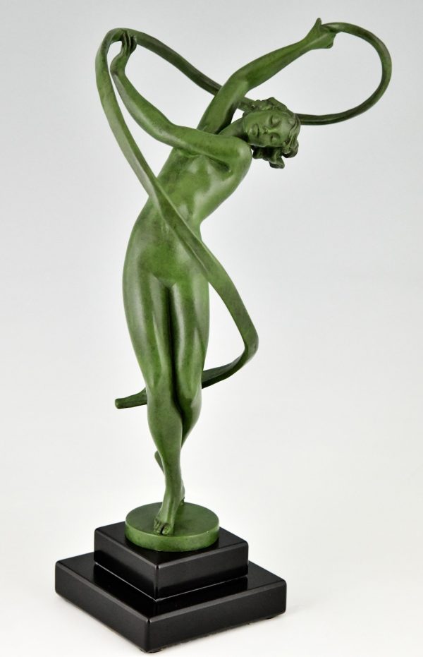 Tourbillon Art Deco sculpture nude dancer with swirling ribbon