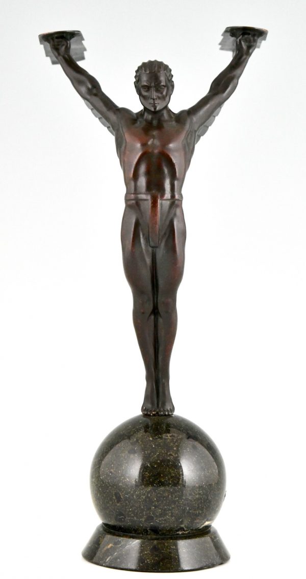 Icare Art Deco sculpture homme ailé