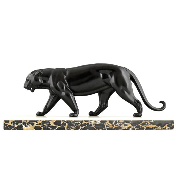 Art Deco sculpture of a panther