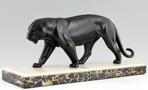 Art Deco sculpture of a panther