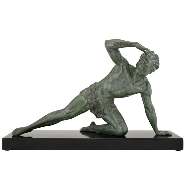 Art Deco sculpture homme à l’affût