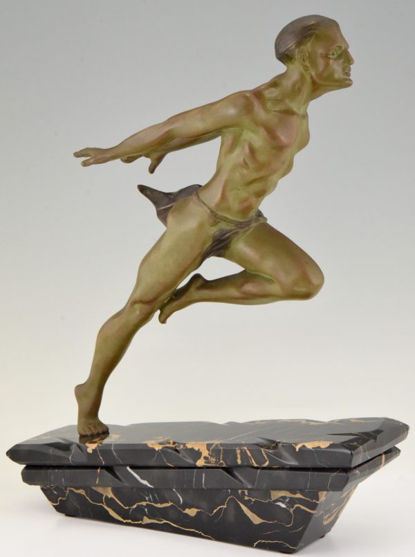 Art Deco sculptuur rennende man atleet