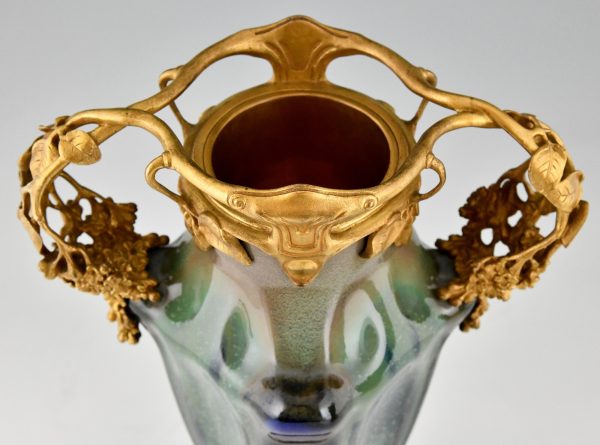 Art Nouveau vases en céramique et bronze doré