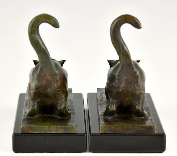 Art Deco bronzen boekensteunen met katten