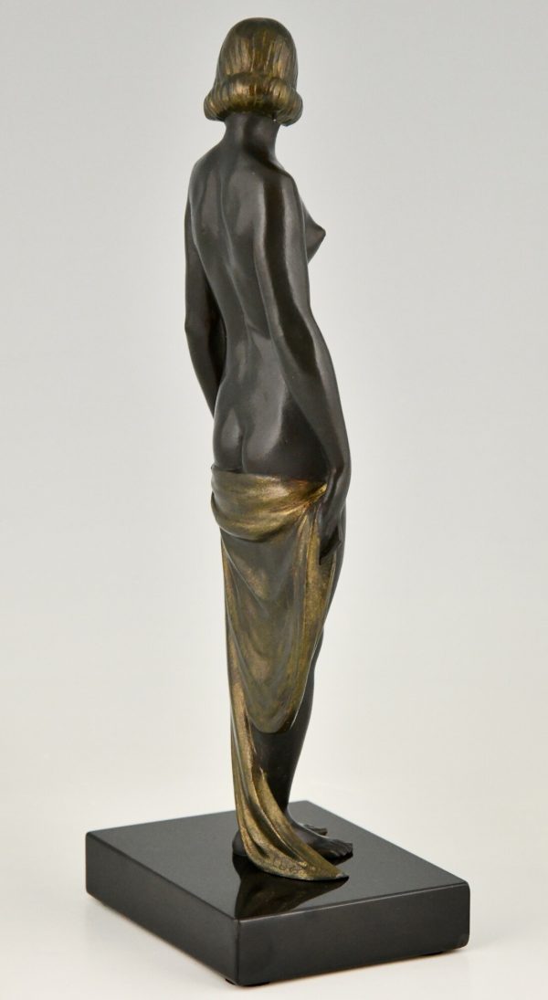 Art Deco bronzen sculptuur naakte vrouw met sluier