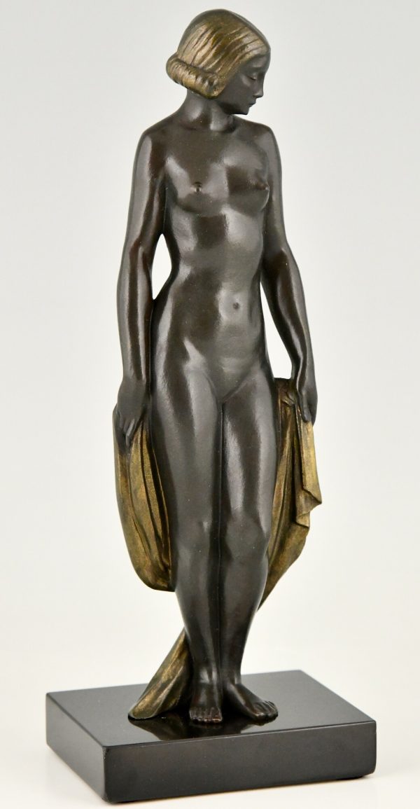 Art Deco bronzen sculptuur naakte vrouw met sluier