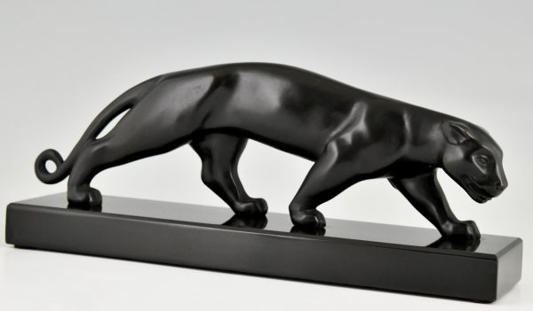 Art Deco bronze sculpture of a panther