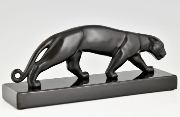 Art Deco bronze sculpture of a panther