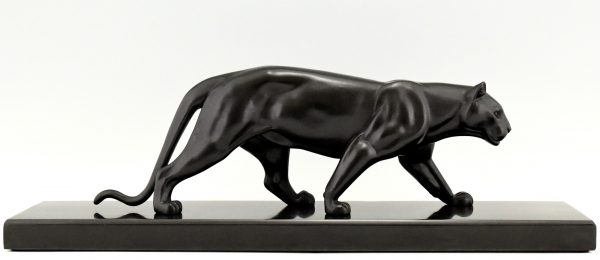 Art Deco sculpture of a panther