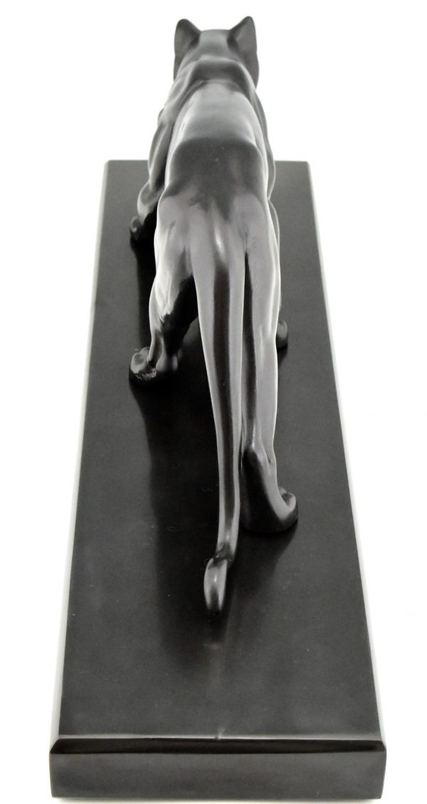 Art Deco sculpture panthère